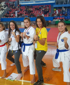 44027758_2297480696946782_26189319001604096_n