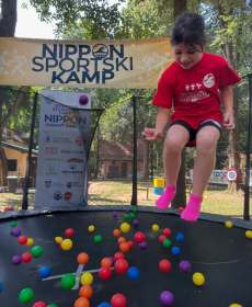 sp-ed-kamp-nippon-srebrno-jezero–2025-10
