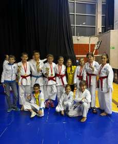 kup-beograda-za-poletarce-pionire-i-nade-2025-12