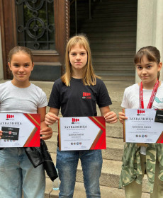 Priznanje Beogradskog karate saveza za Balkanske šampionke