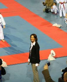 1524592_741313645896836_2081319251_n