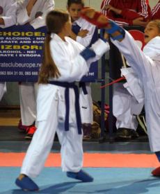 1528489_741315215896679_2011793637_n