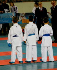 1535618_741313742563493_1018085348_n